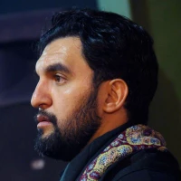 سرم خاکی سرت خونه