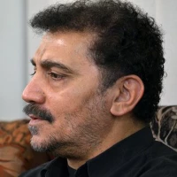 دشنه بر لب تشنه