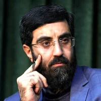 انبیاء هم حاجتاشونو از تو می‌گیرن