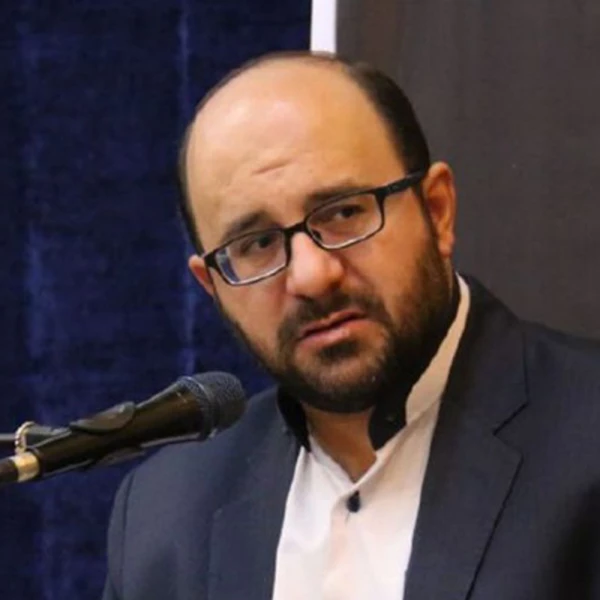 تصویر حسین محمدی فام - از خیمه‌ها جون میره