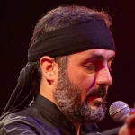 زیر این چرخ کبود