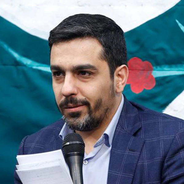 تصویر حنیف طاهری - طاق کسری شکست، آتشکده خاموش شد!